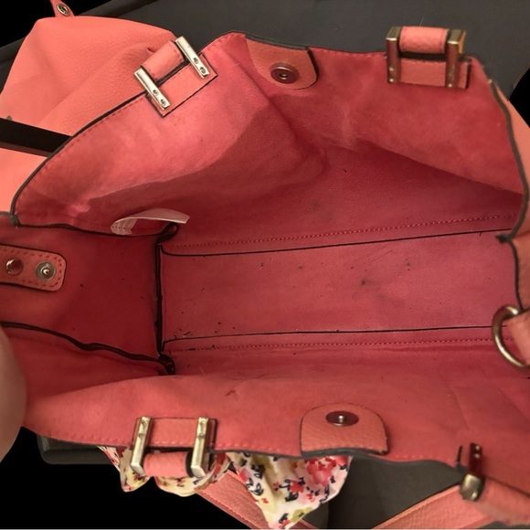 Steve Madden Salmon Tote Satchel + Removable Wristlet Pouch - Picture 8 of 11